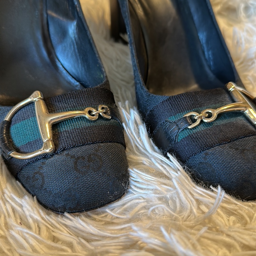 Gucci Horsebit Vintage monogram heels